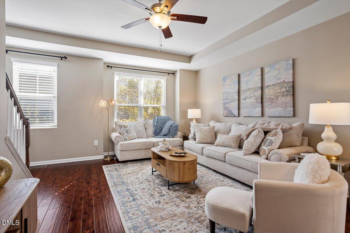 1427 Crafton Way