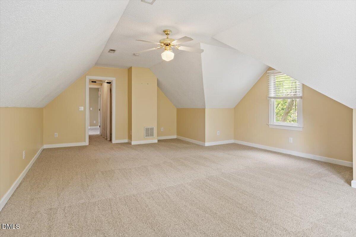 2700 Mary Marvin Trail