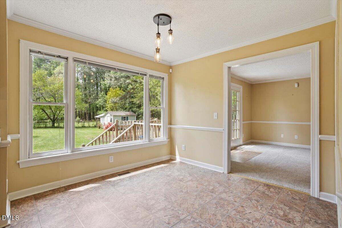 2700 Mary Marvin Trail