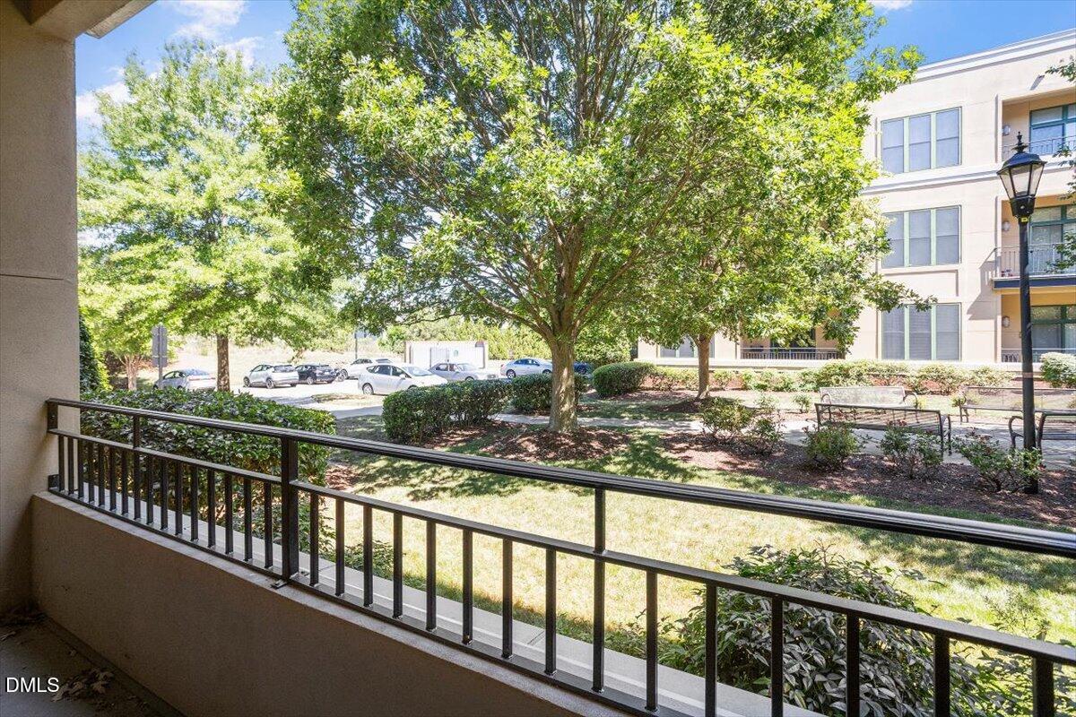 300 Finsbury Street Apt 115