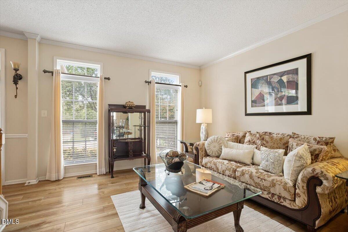 5204 Duckdown Court