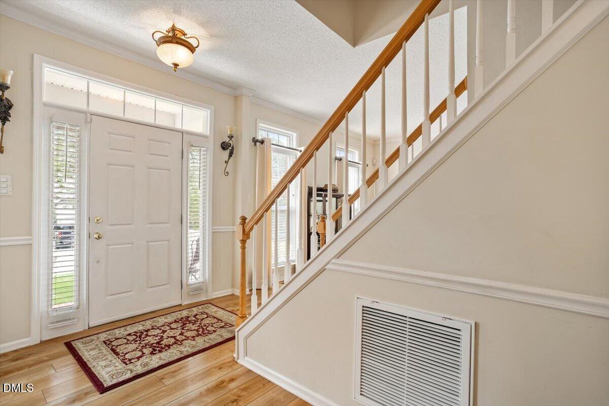 5204 Duckdown Court
