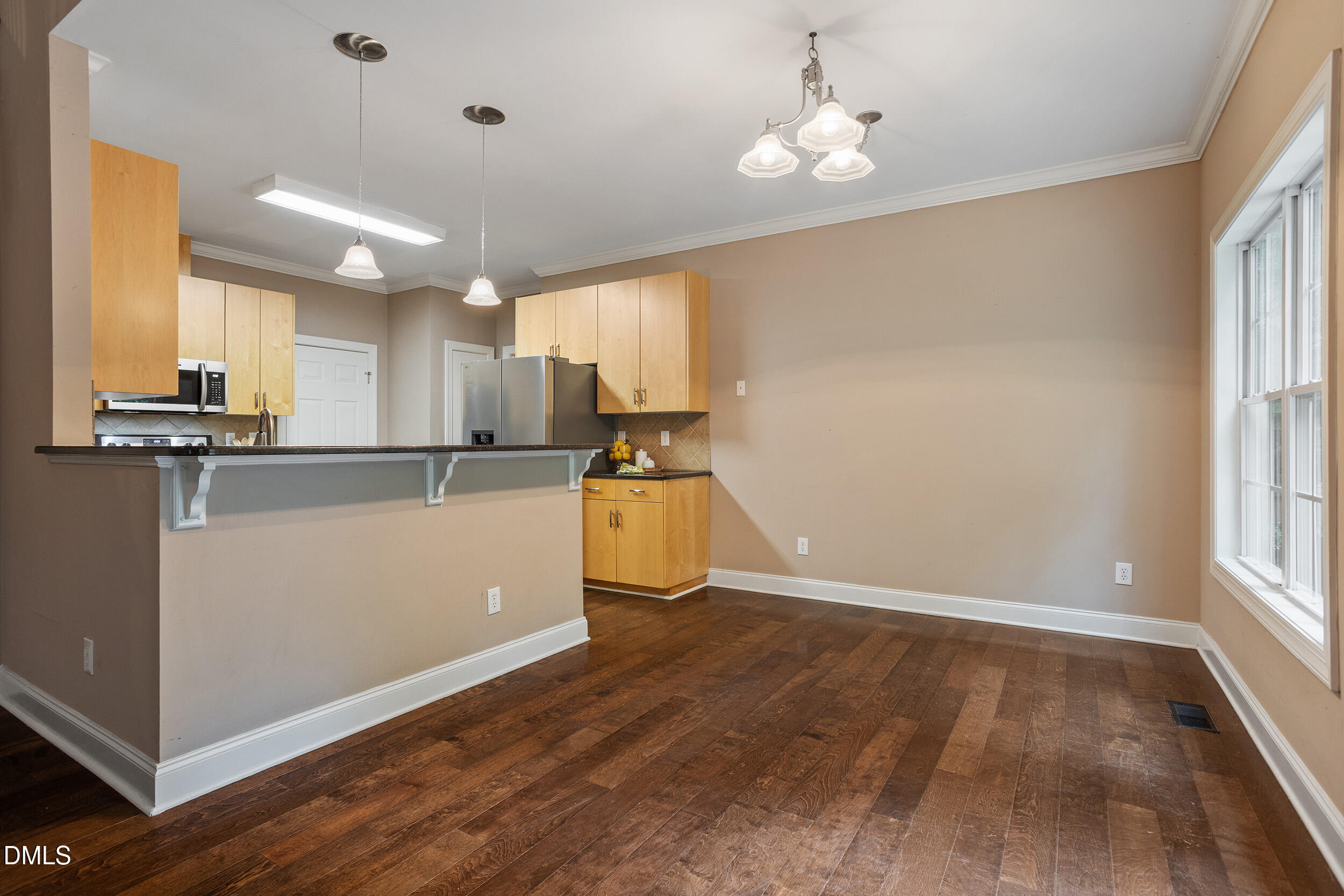 1408 Hall Boulevard