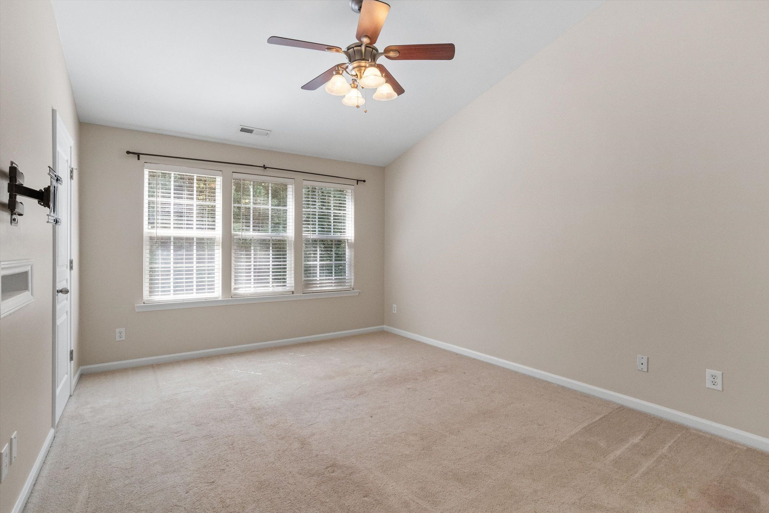 4323 Sugarbend Way