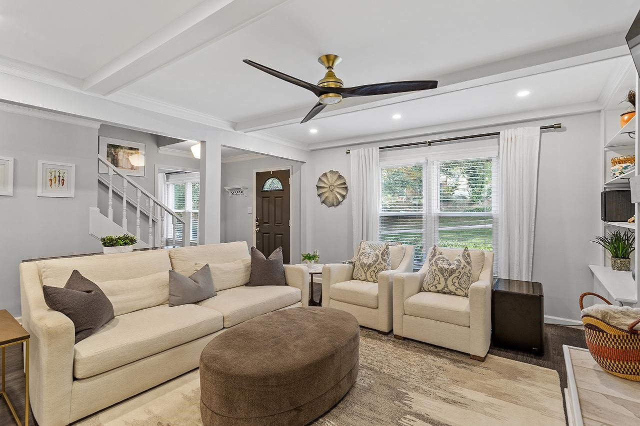 6236 Rushingbrook Drive