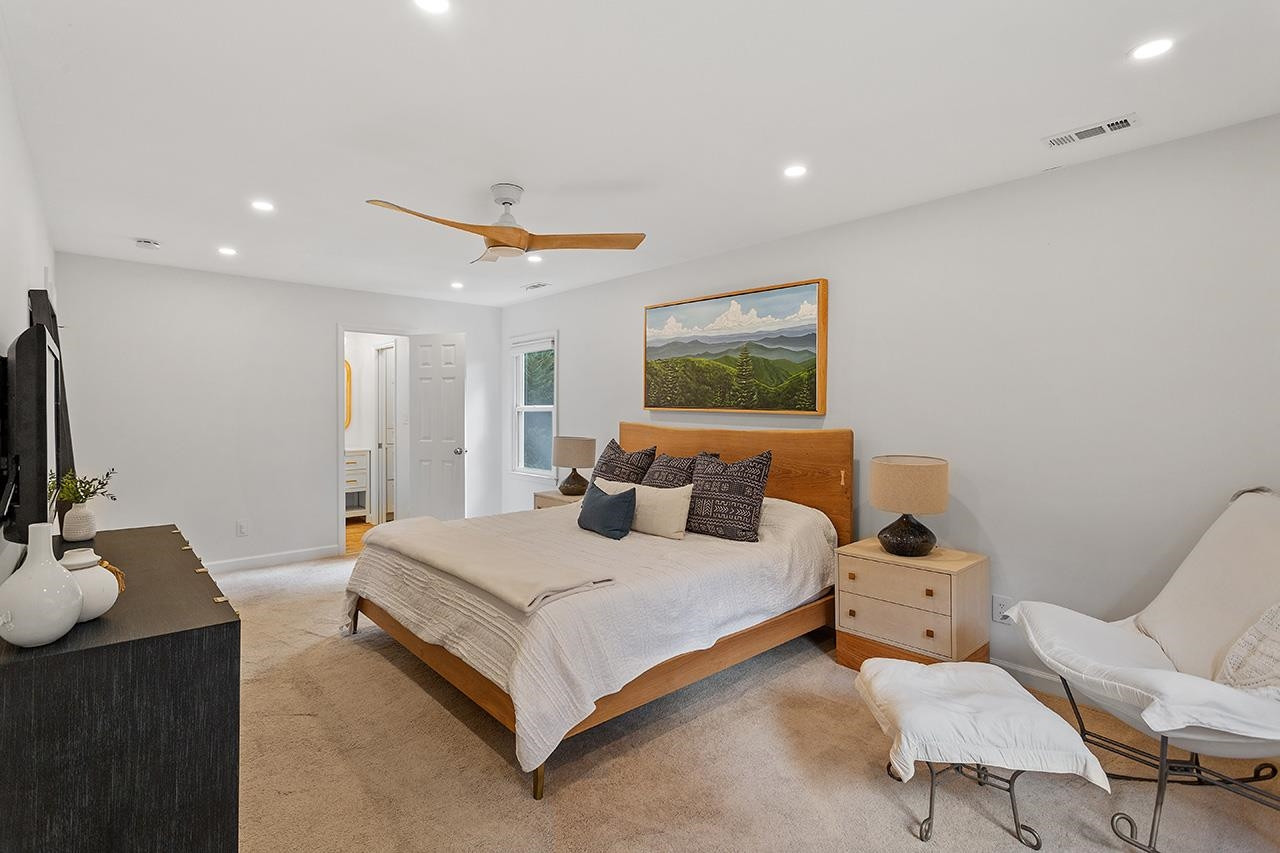 6236 Rushingbrook Drive