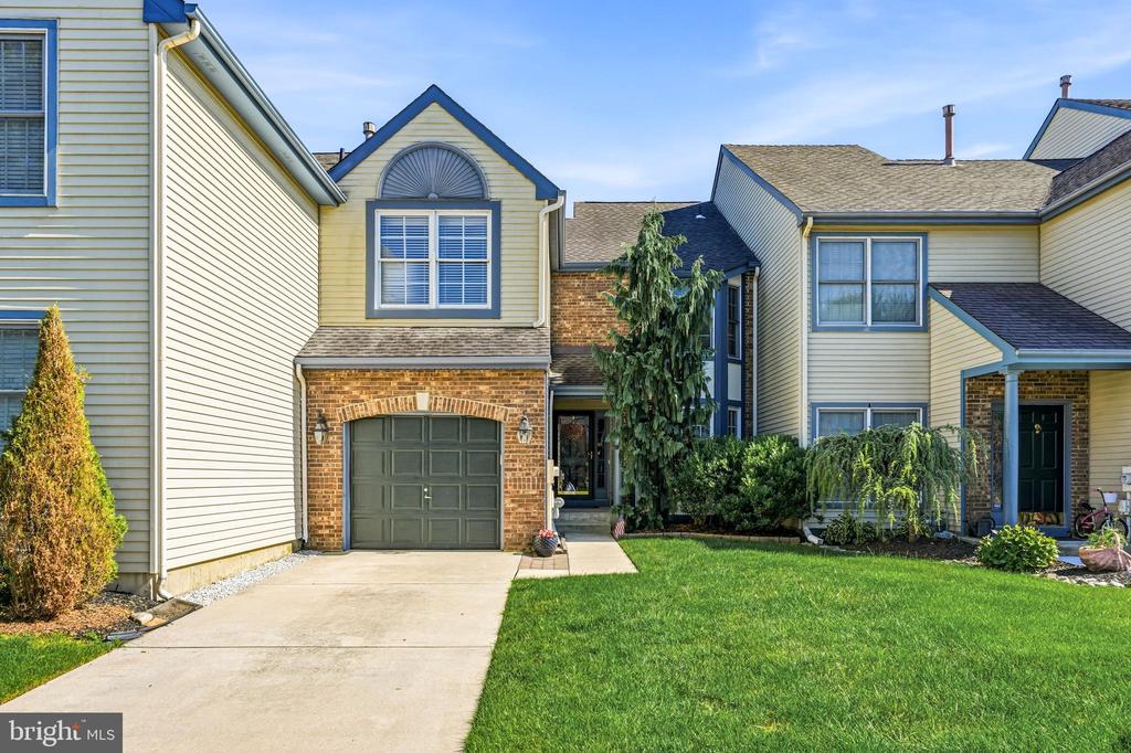 4 CORKERY LANE
