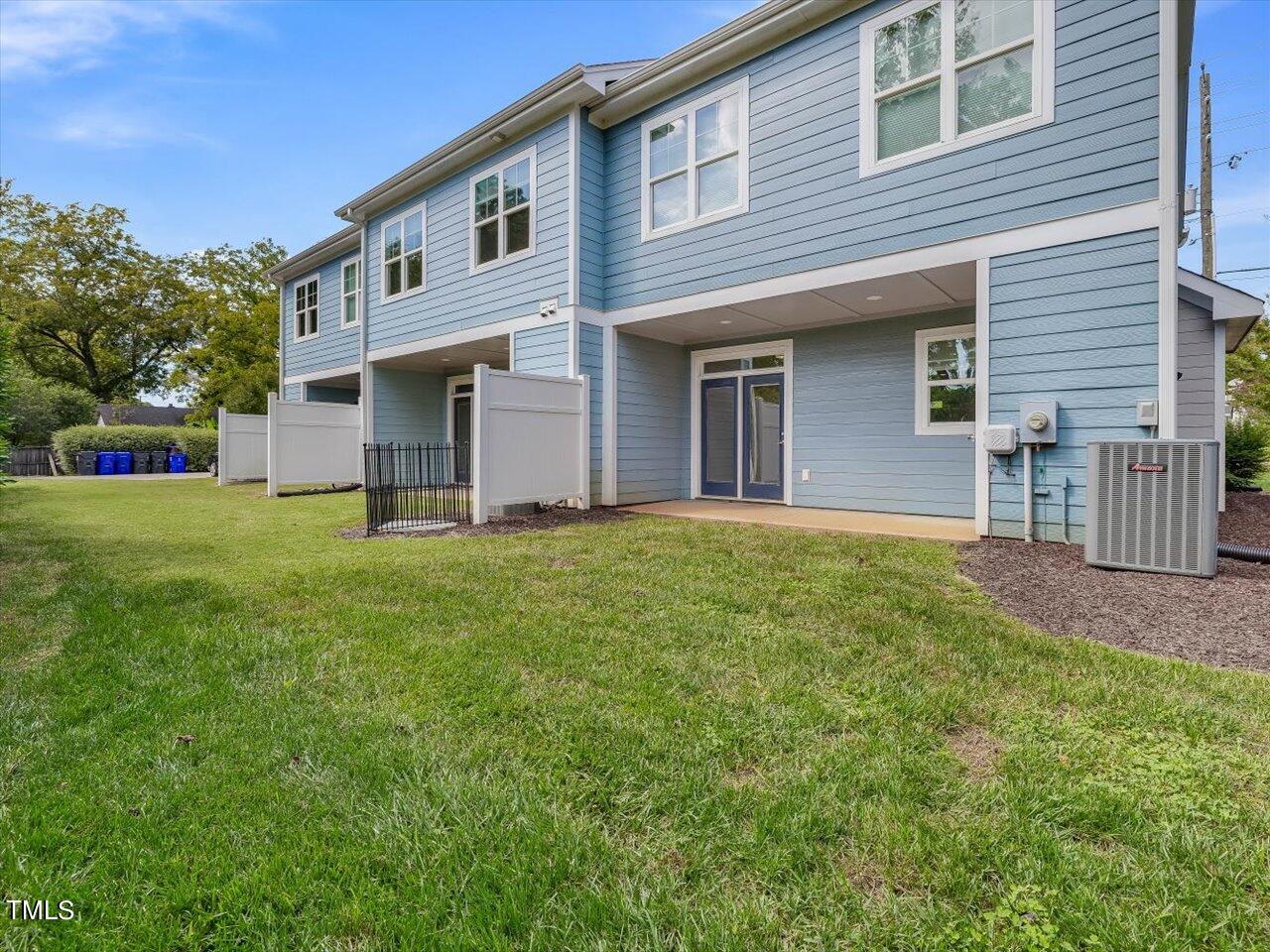 858 Thompson Street # C