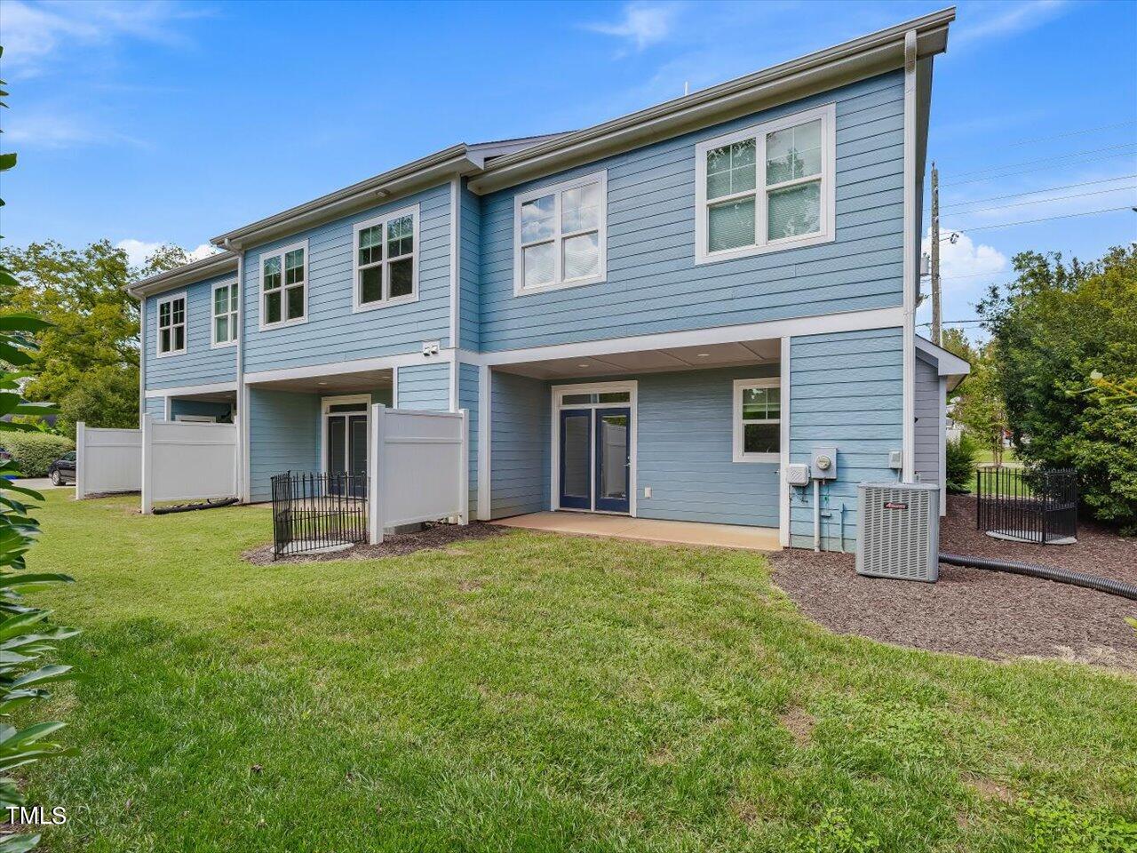 858 Thompson Street # C