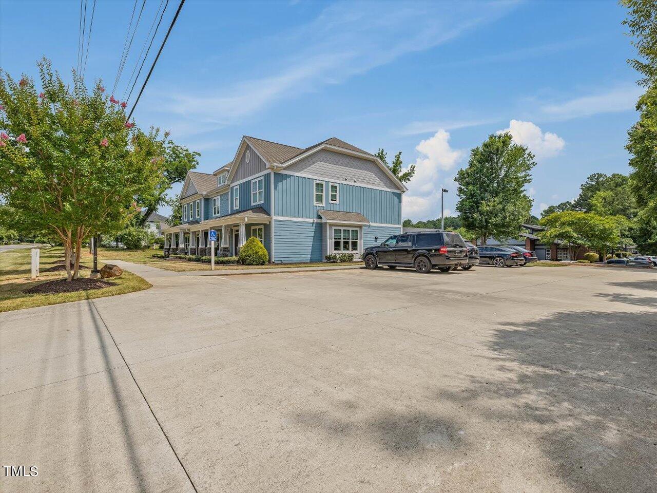 858 Thompson Street # C