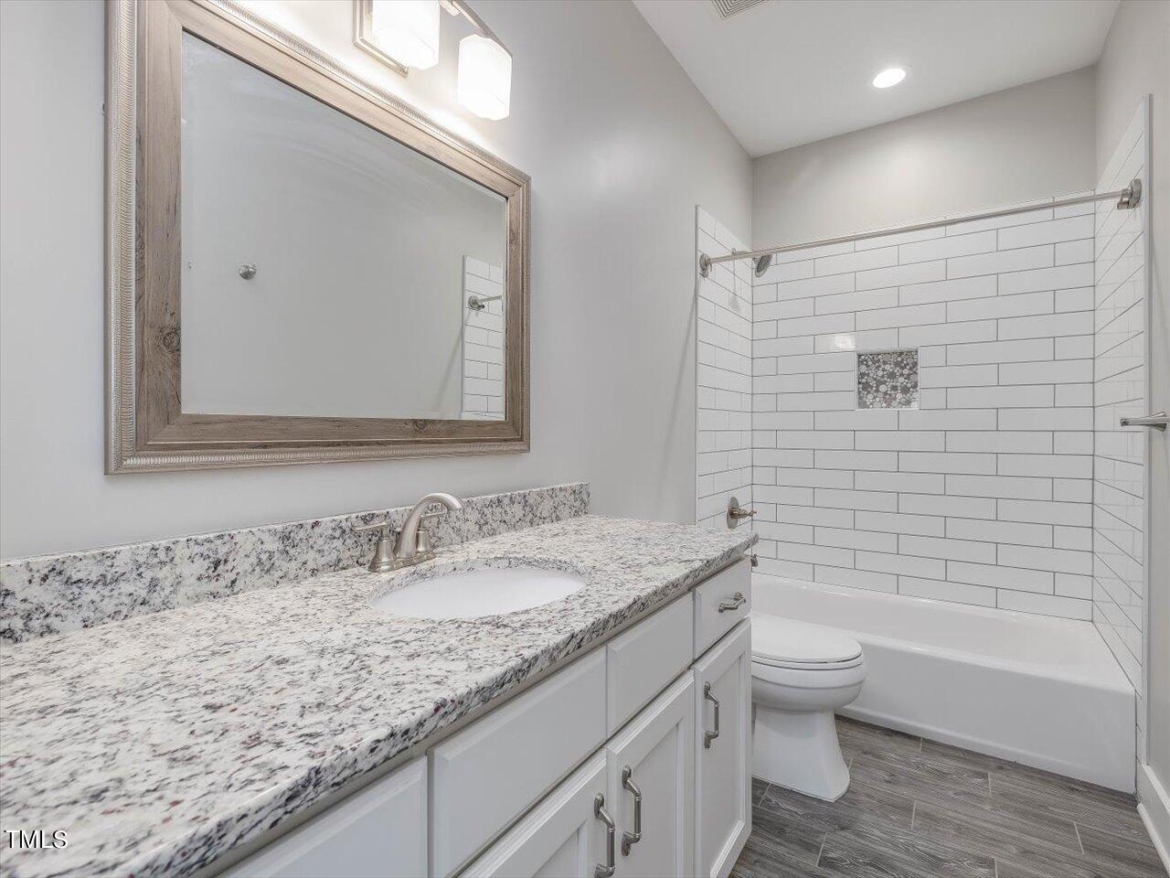858 Thompson Street # C