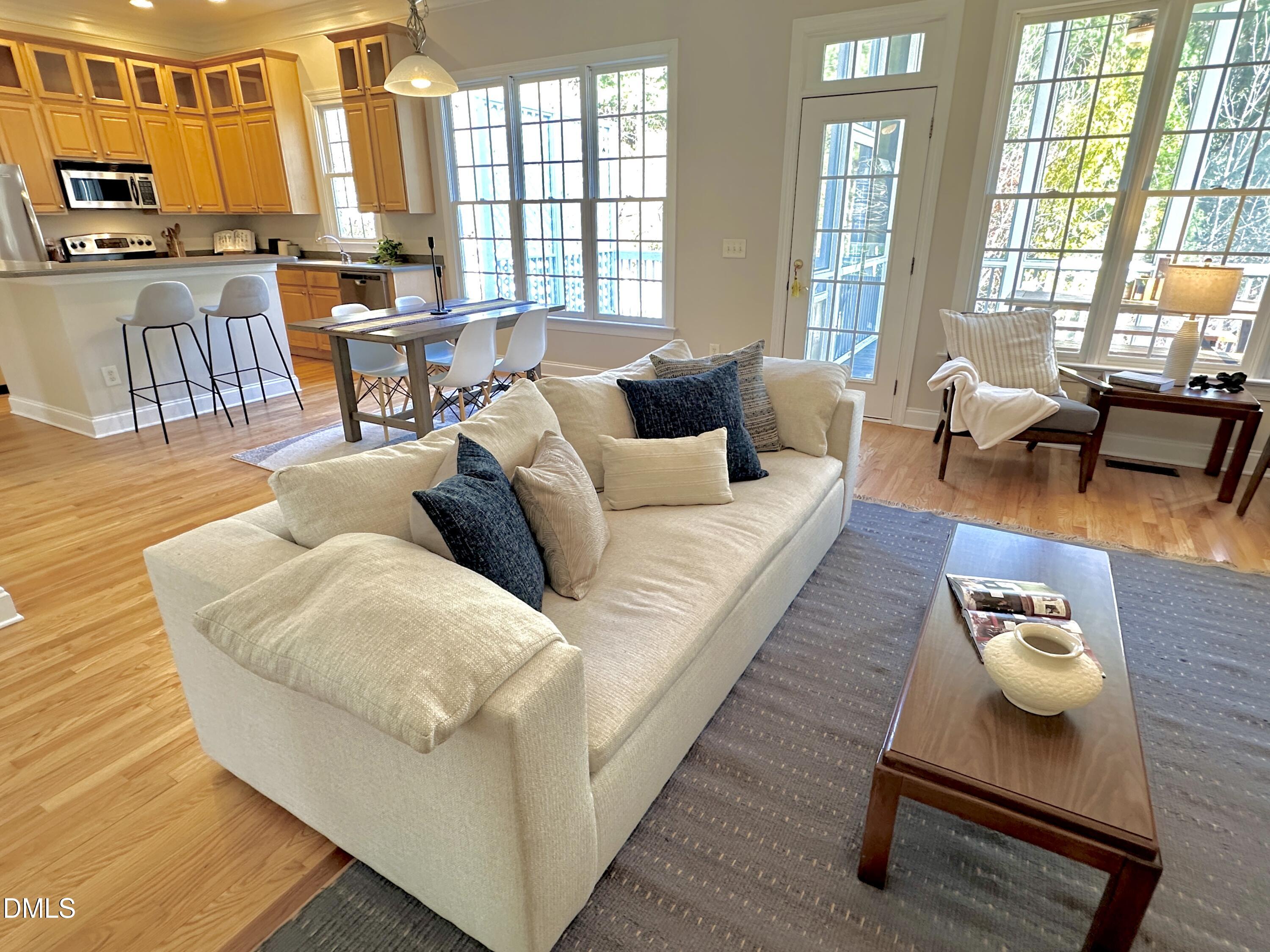 113 Hillspring Lane