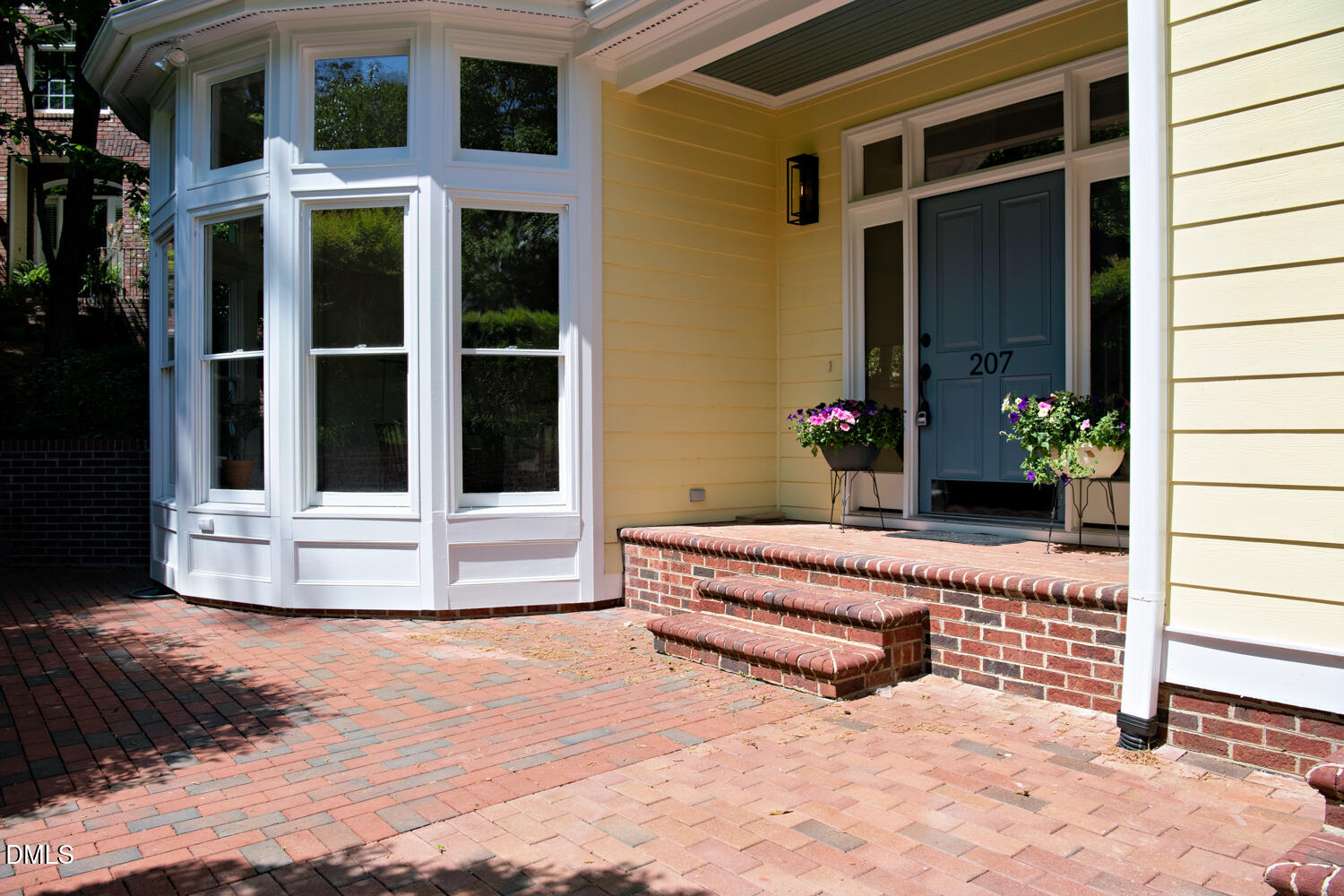 207 Oak Park Drive