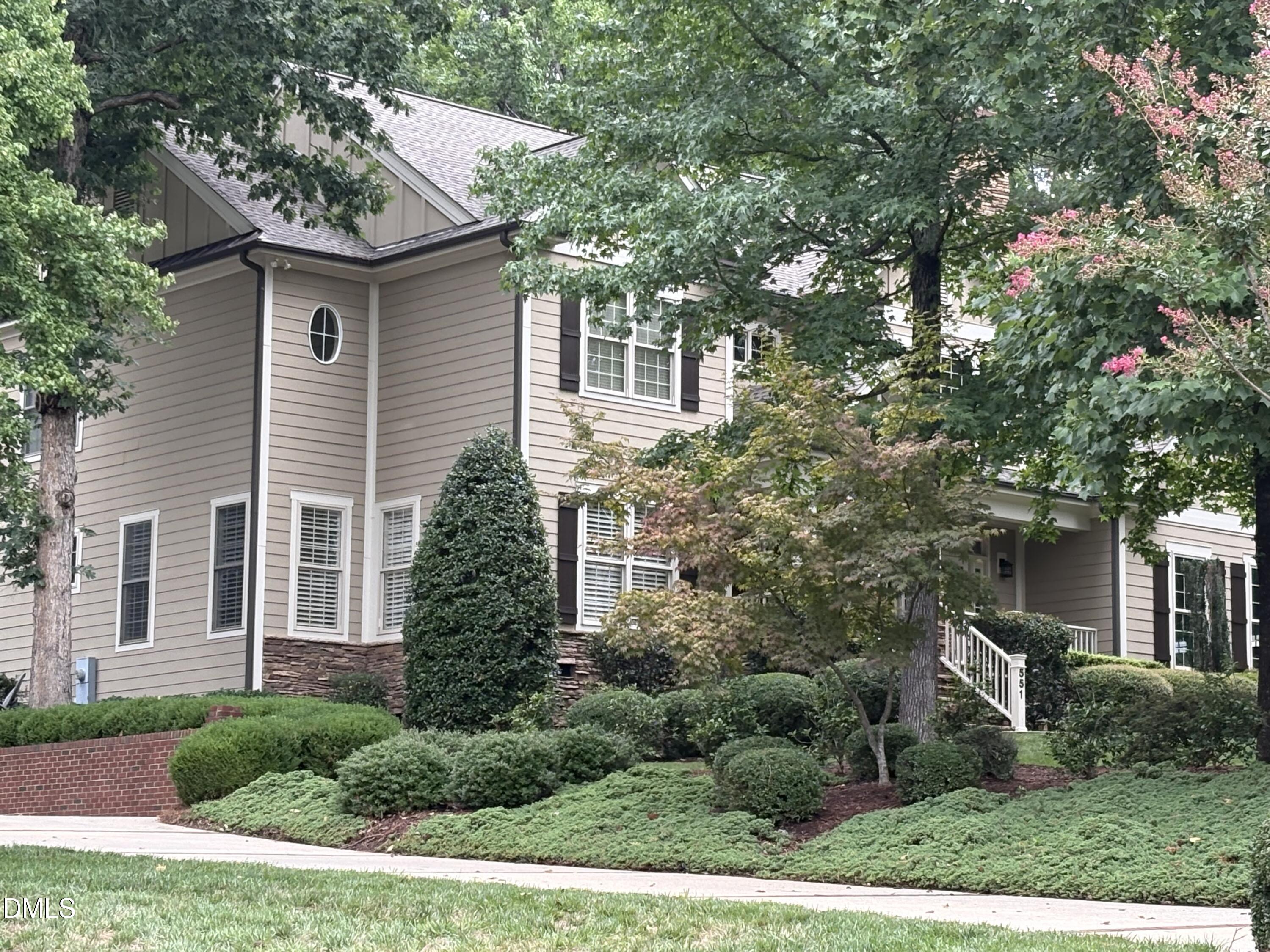 551 Mountain Laurel