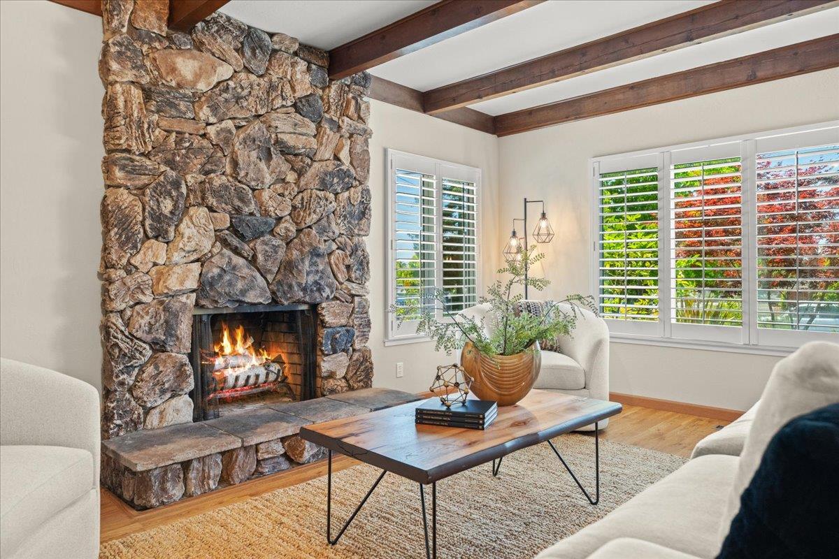 661 Prospect Heights