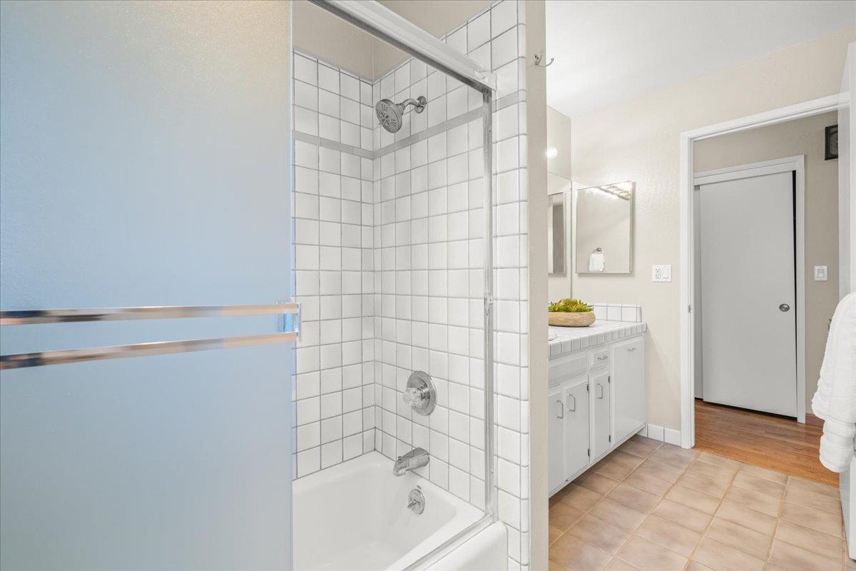 661 Prospect Heights