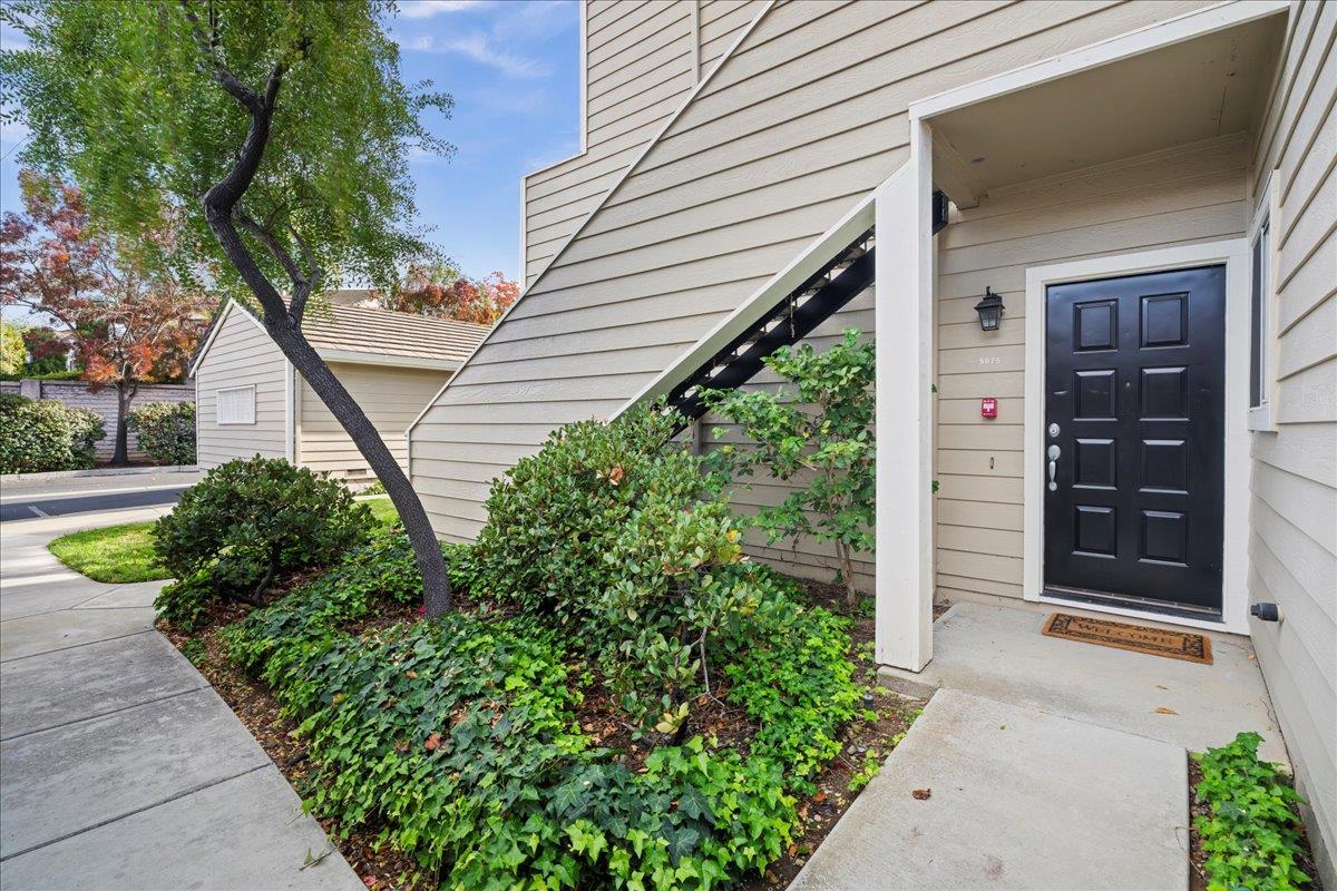 5875 Lake Almanor Drive