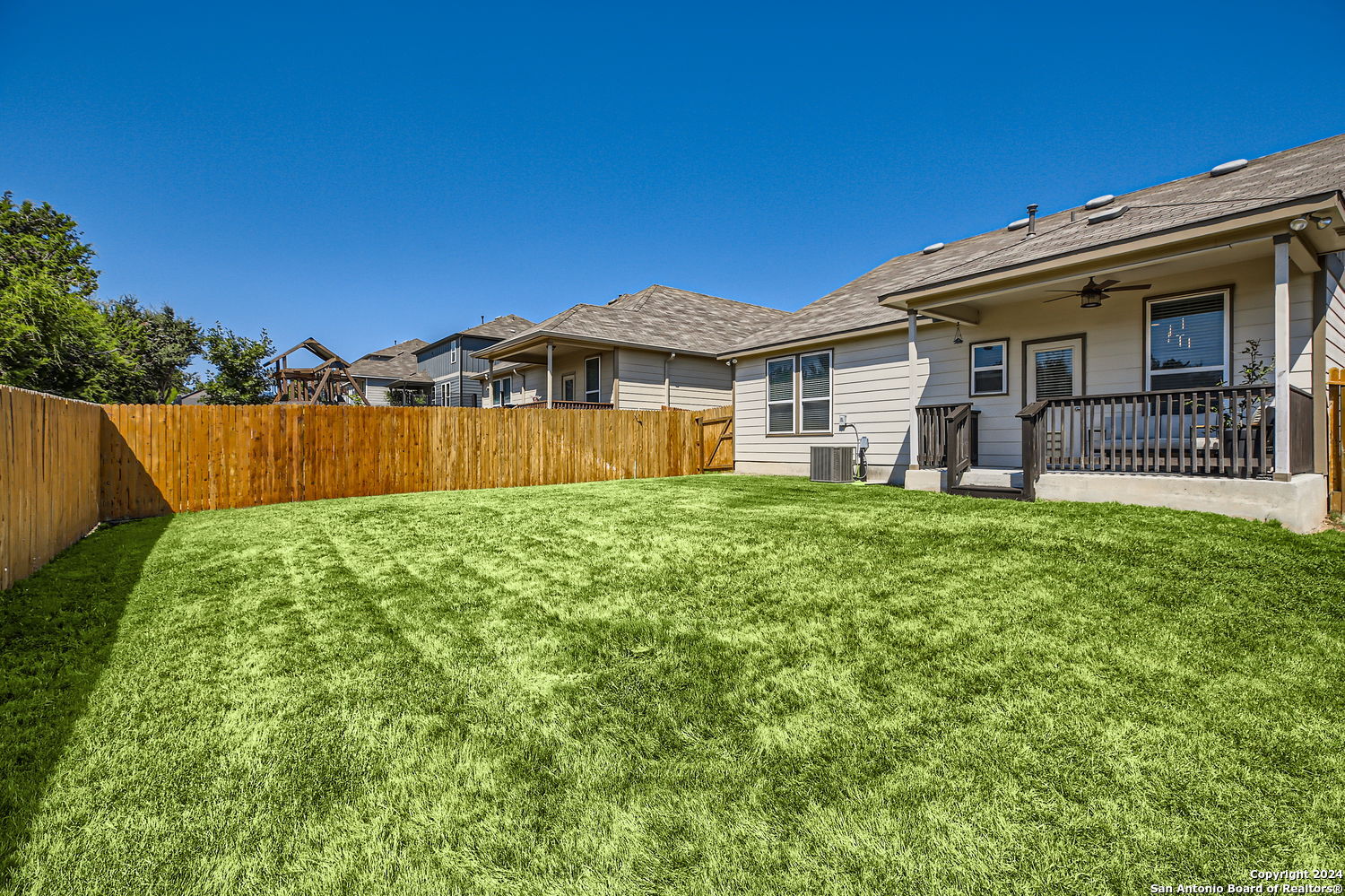 7610 PONDEROSA PNE