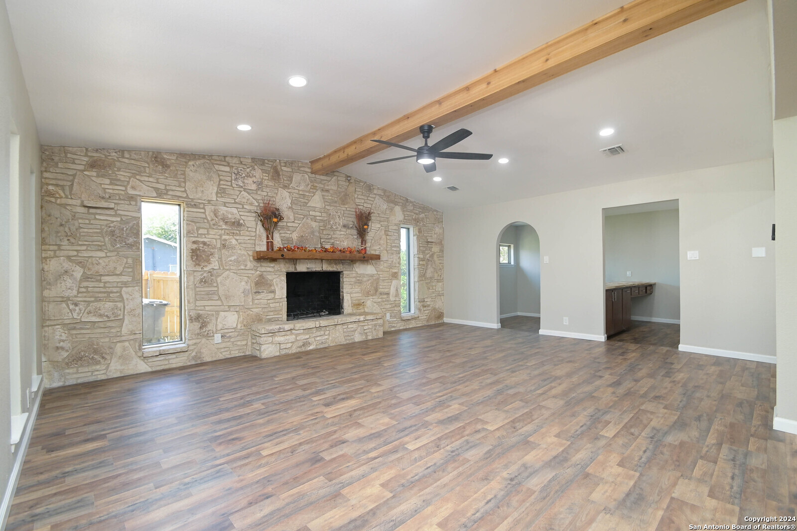 403 PICKWELL DR