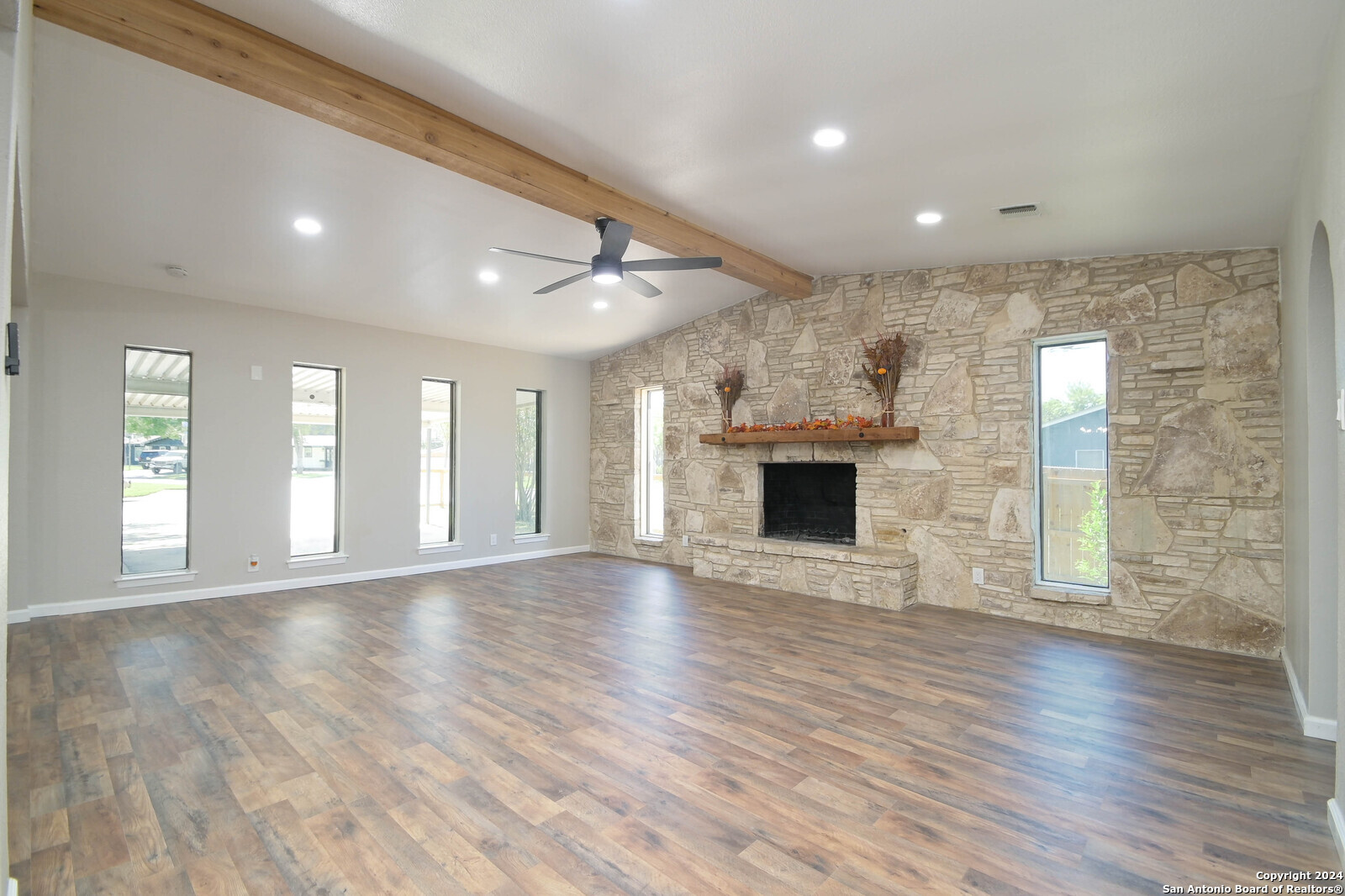 403 PICKWELL DR
