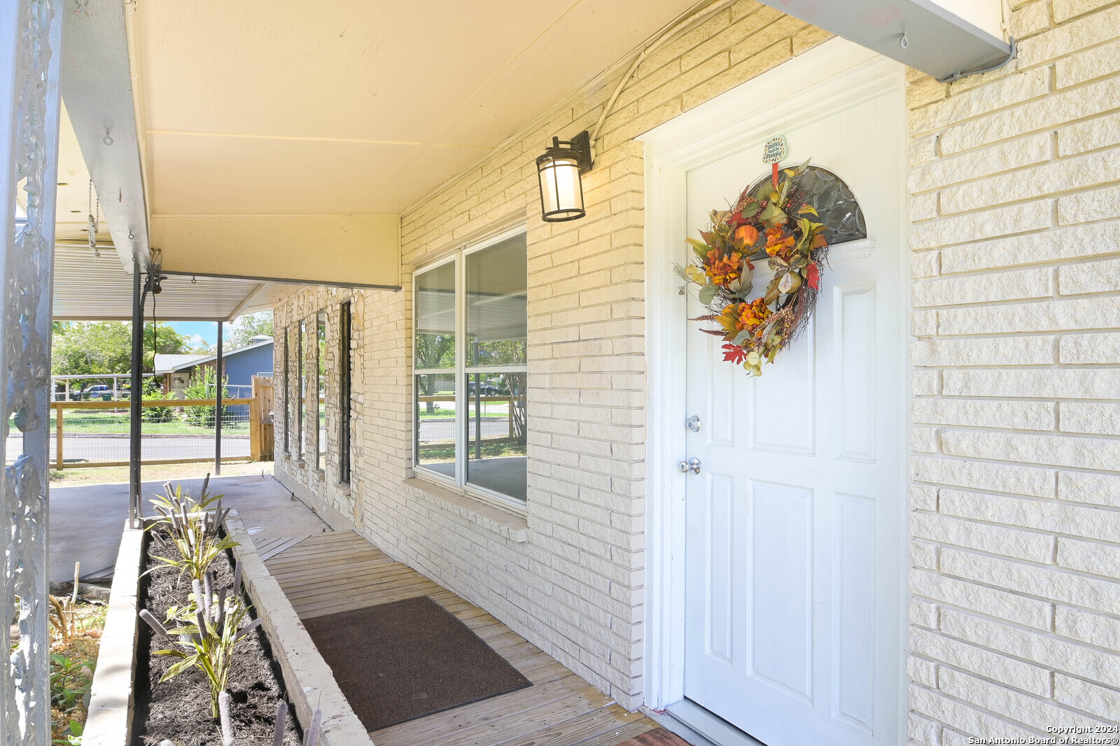 403 PICKWELL DR