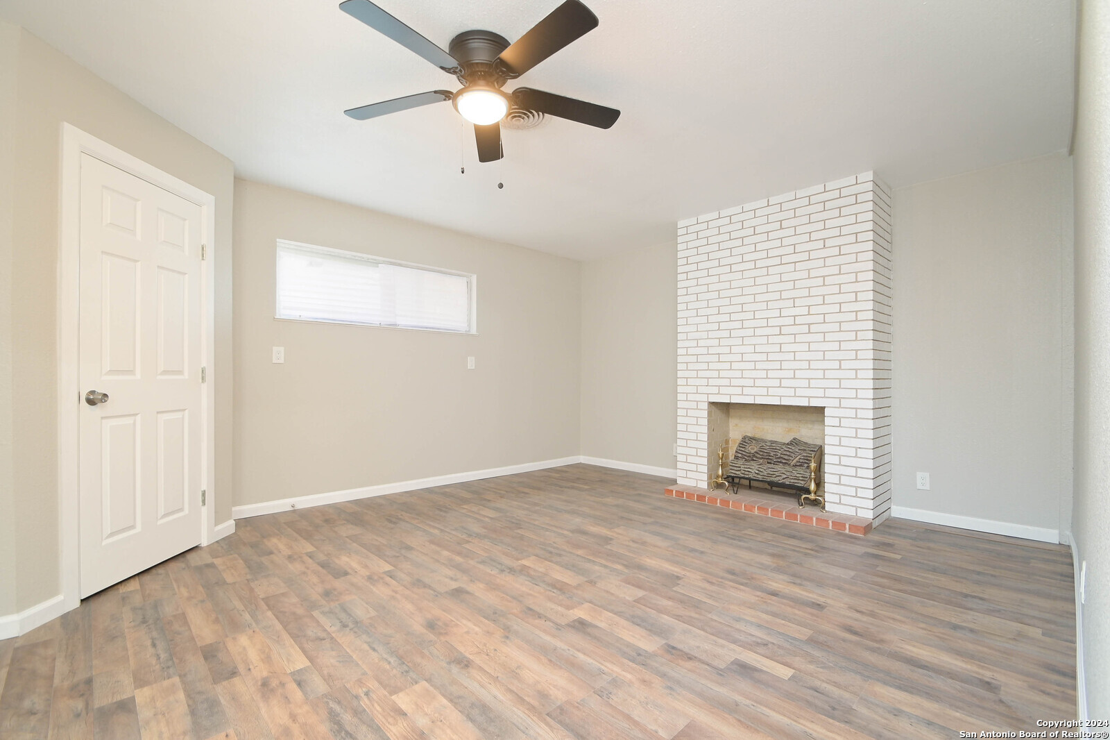 403 PICKWELL DR
