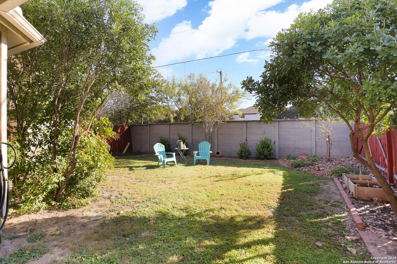7734 Dusty Diamond