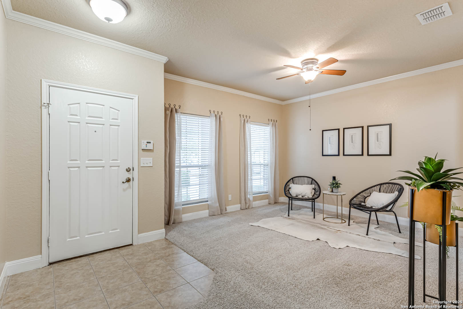 112 KASSEL DR