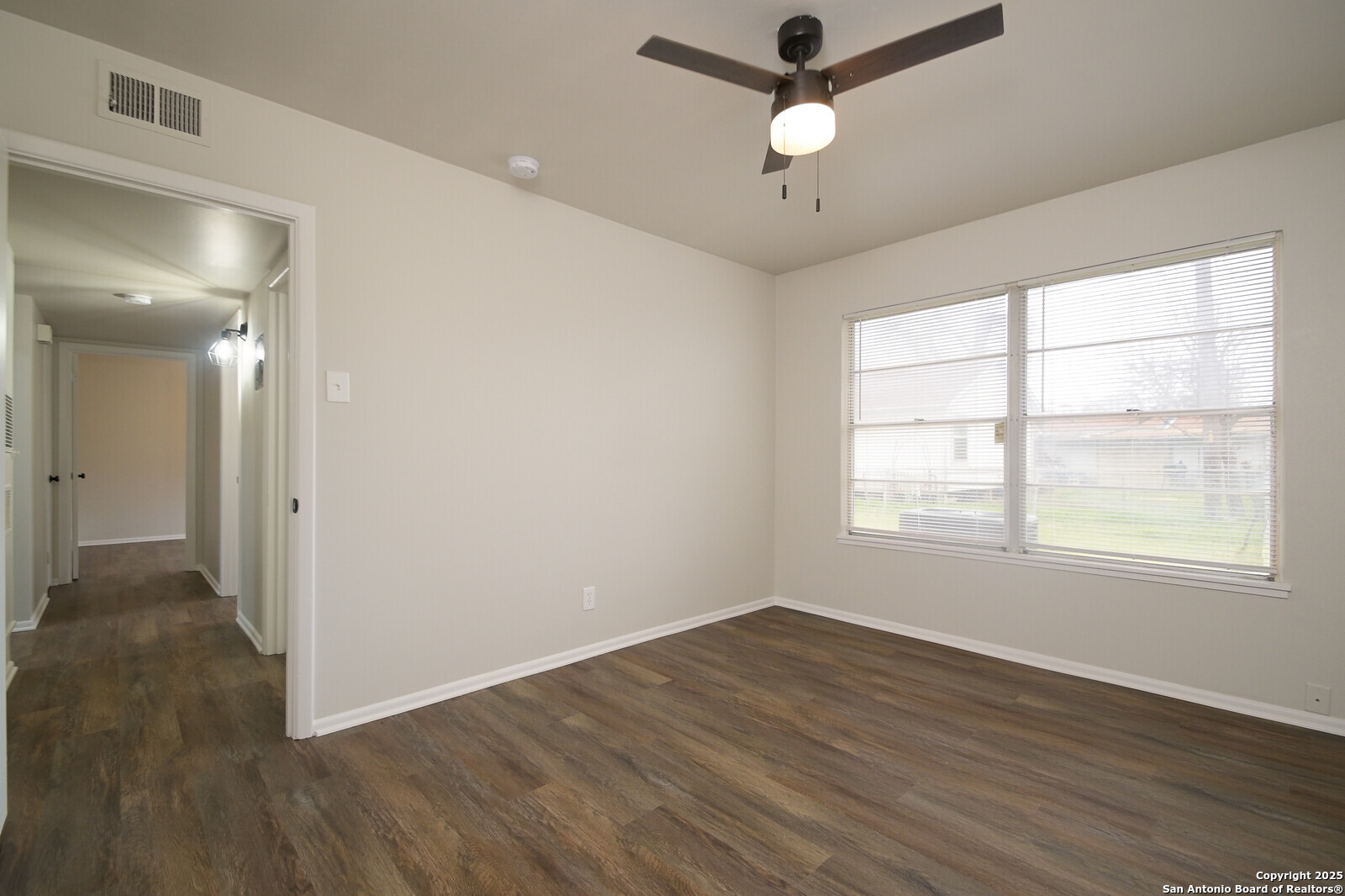 2442 ELAND DR