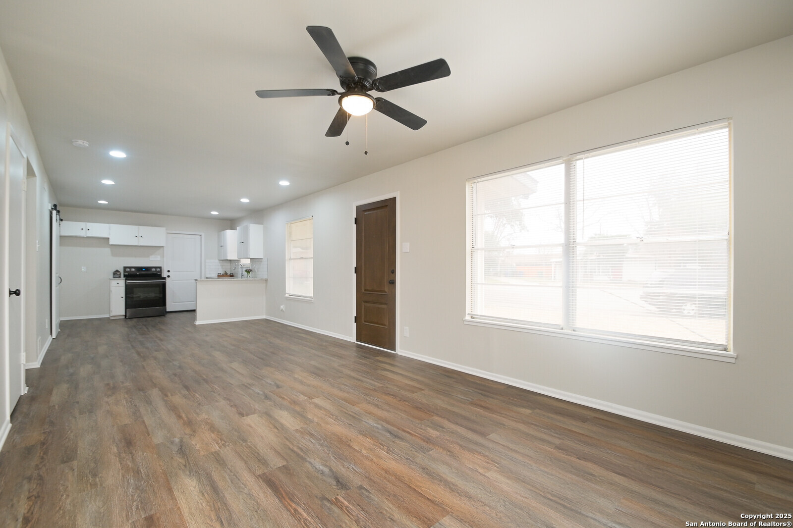 2442 ELAND DR
