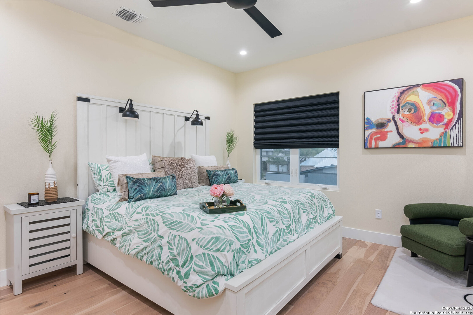 17 GRANTHAM GLN