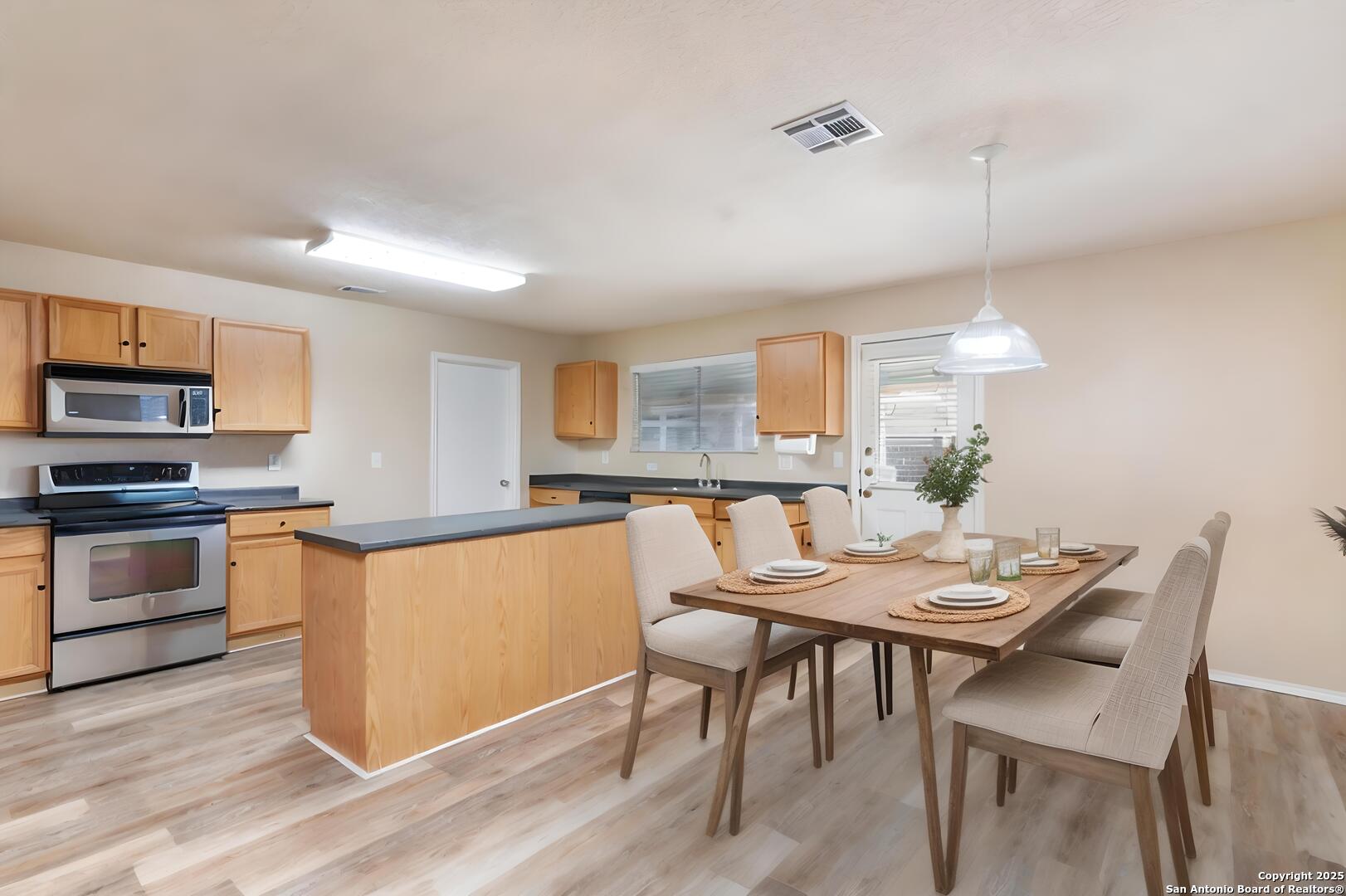 4506 LA MESILLA