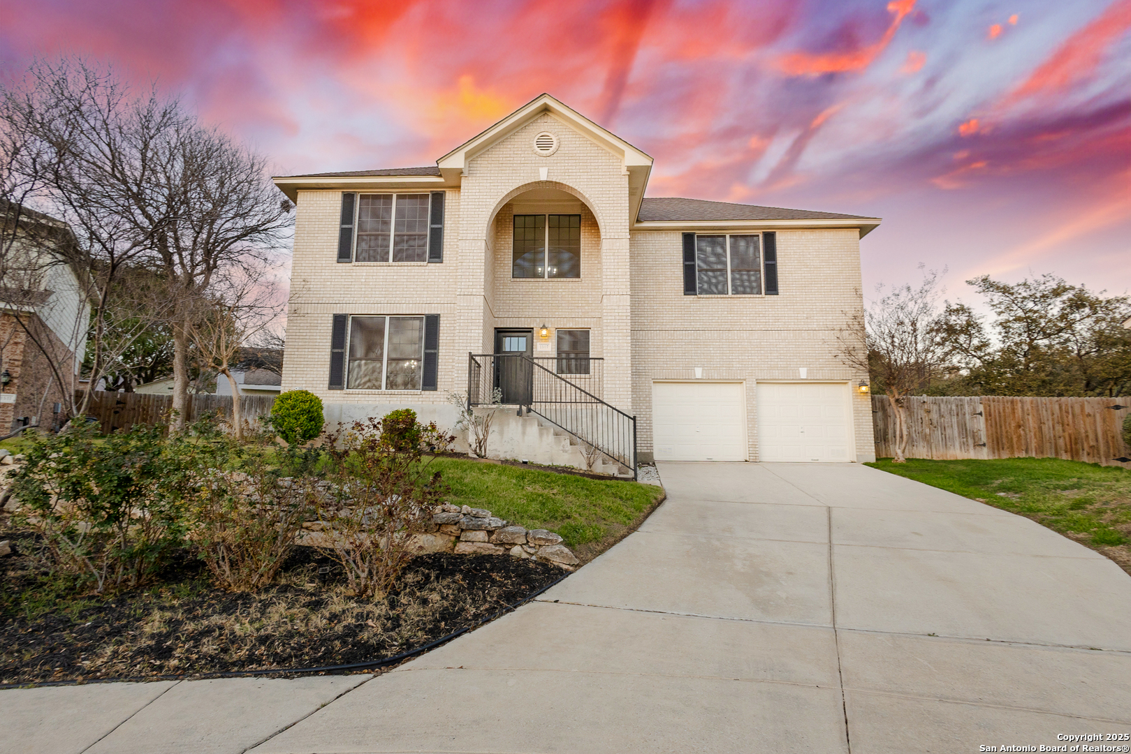 1507 Crescent Pl