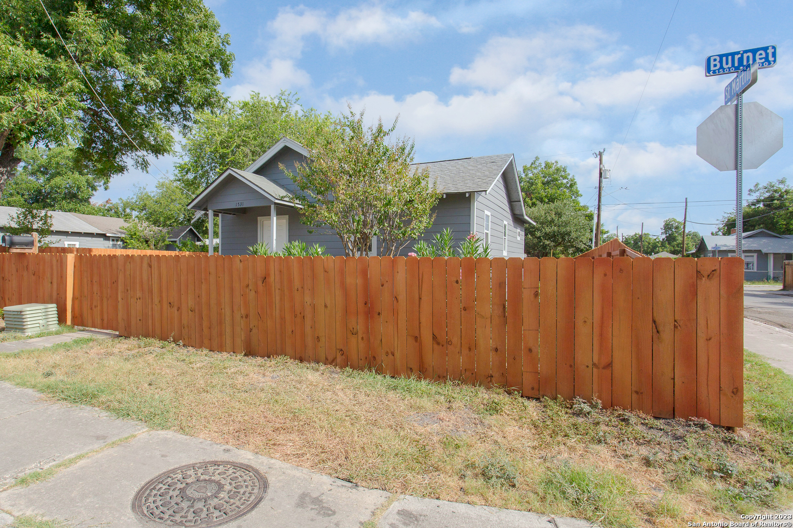 1531 Burnet