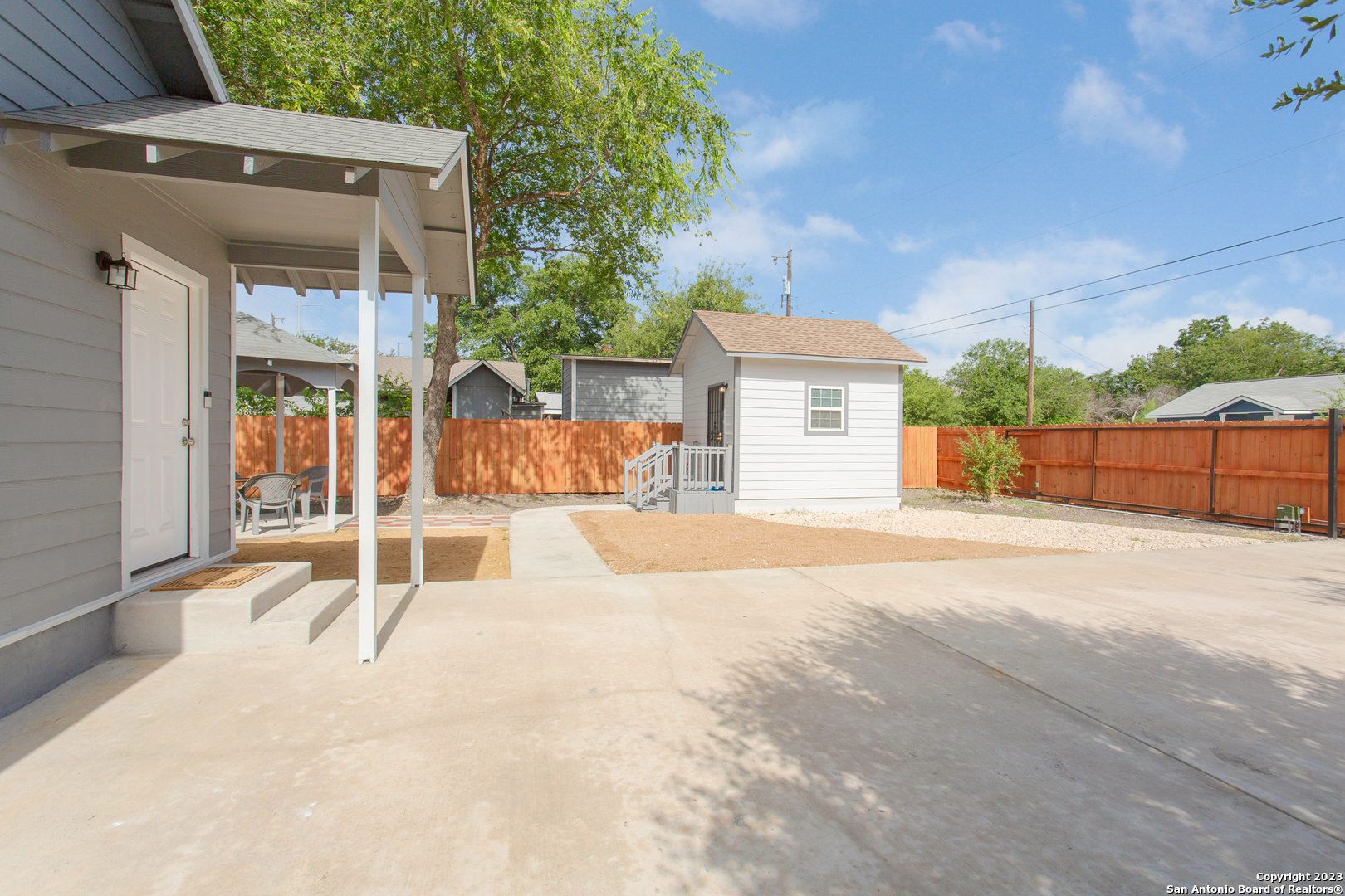 1531 Burnet