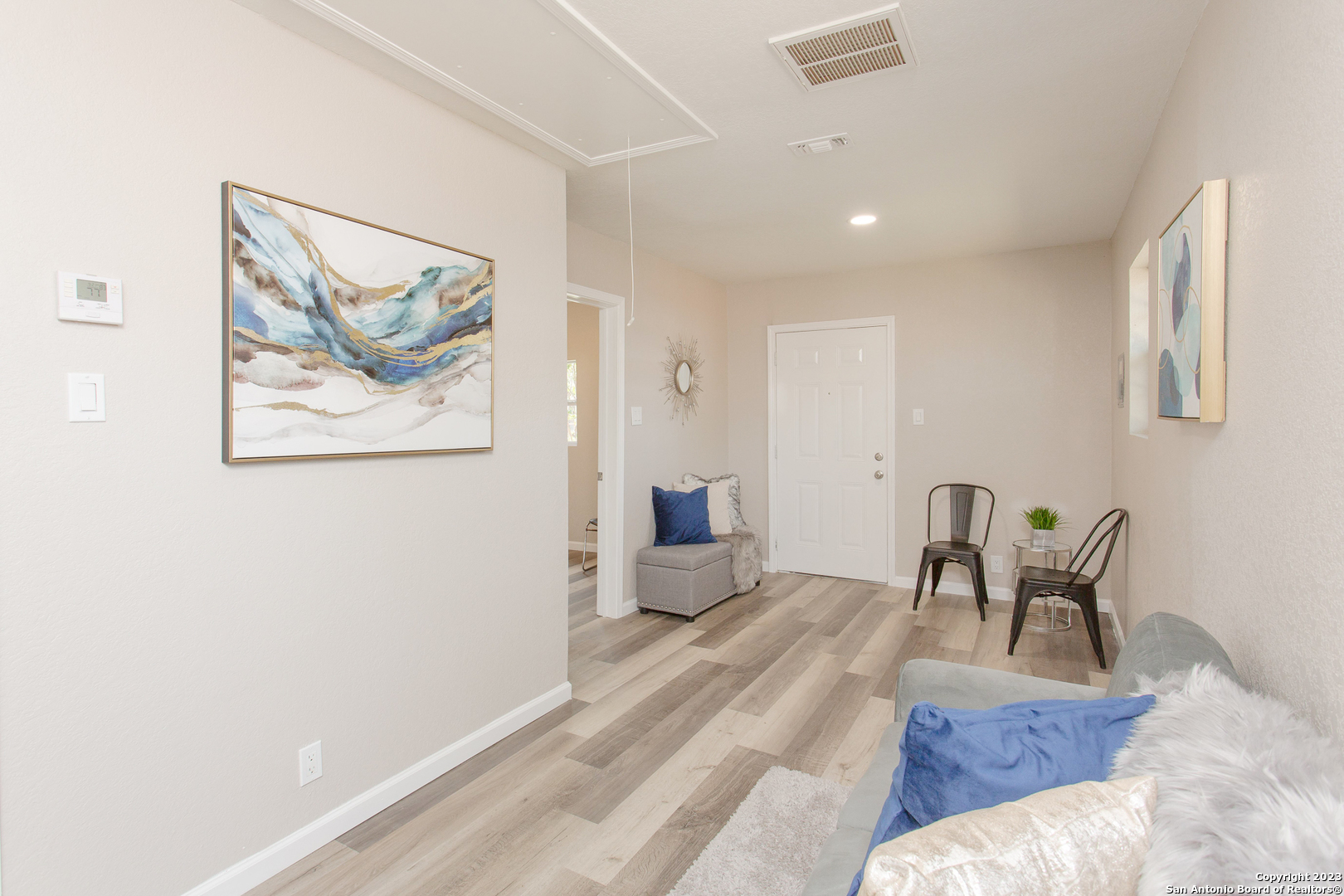 1531 Burnet