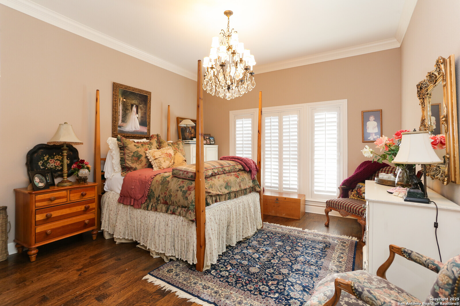 136 FALLING WATER DR