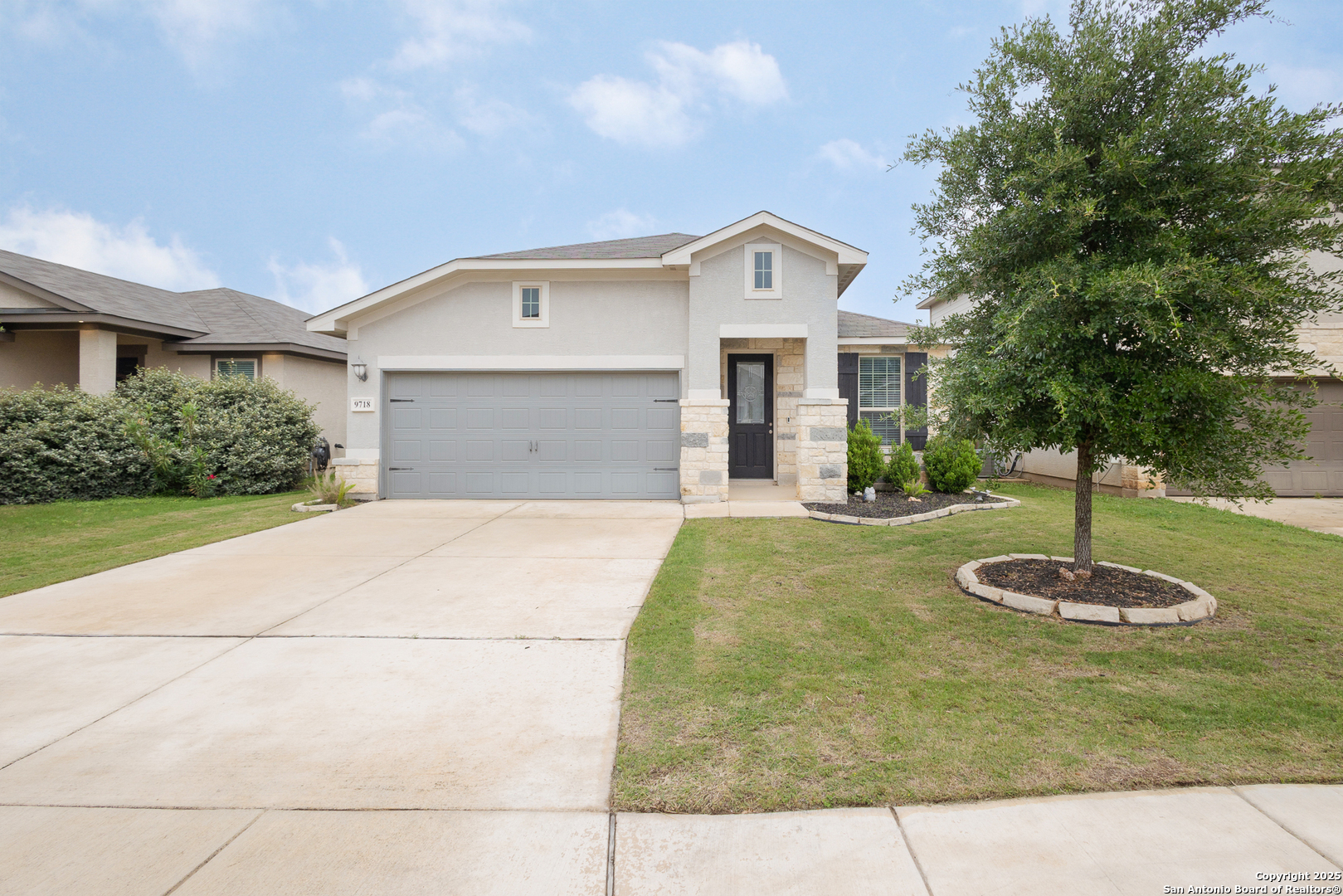 9718 Novacek