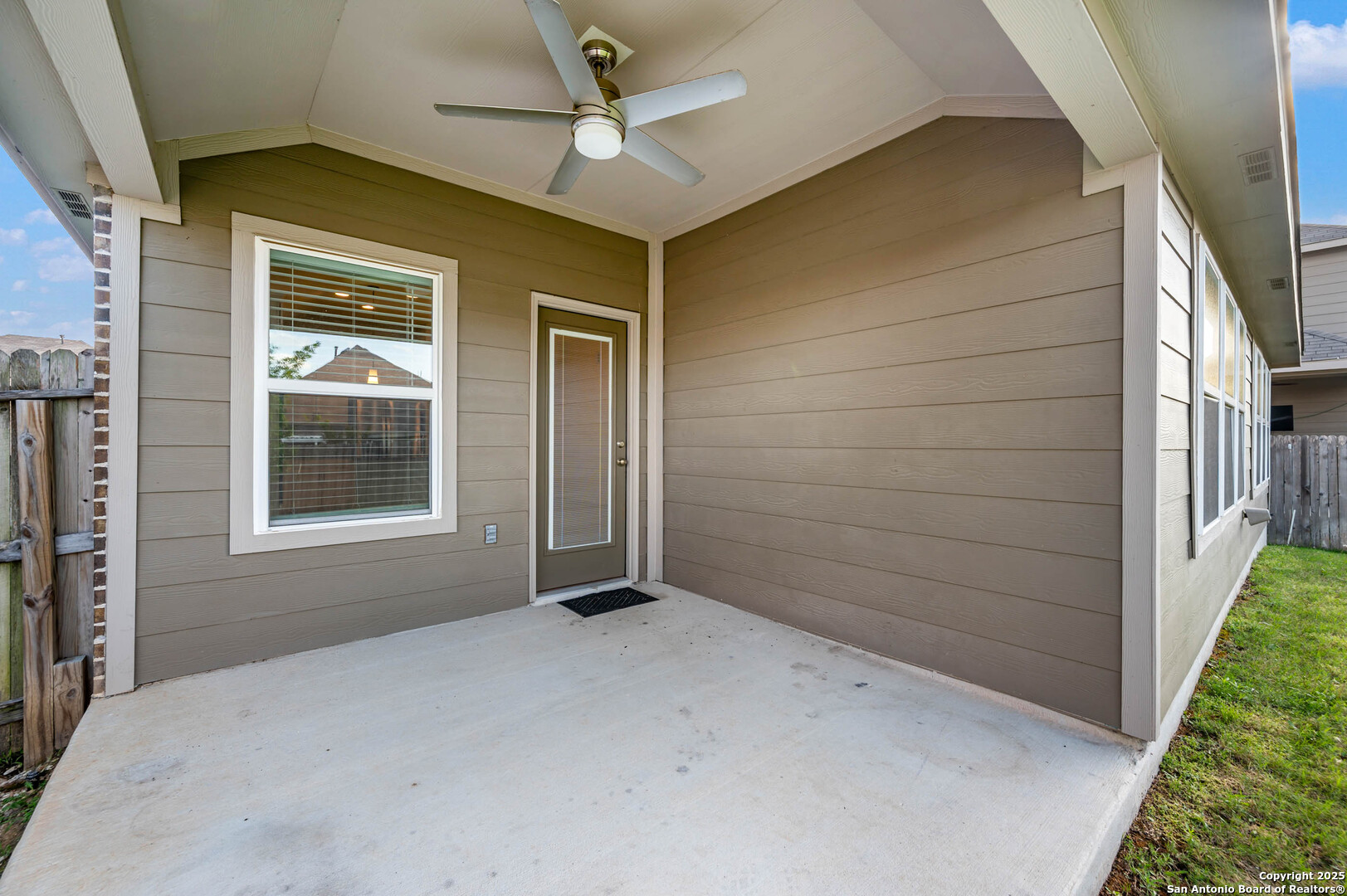 7623 Pecos Ridge