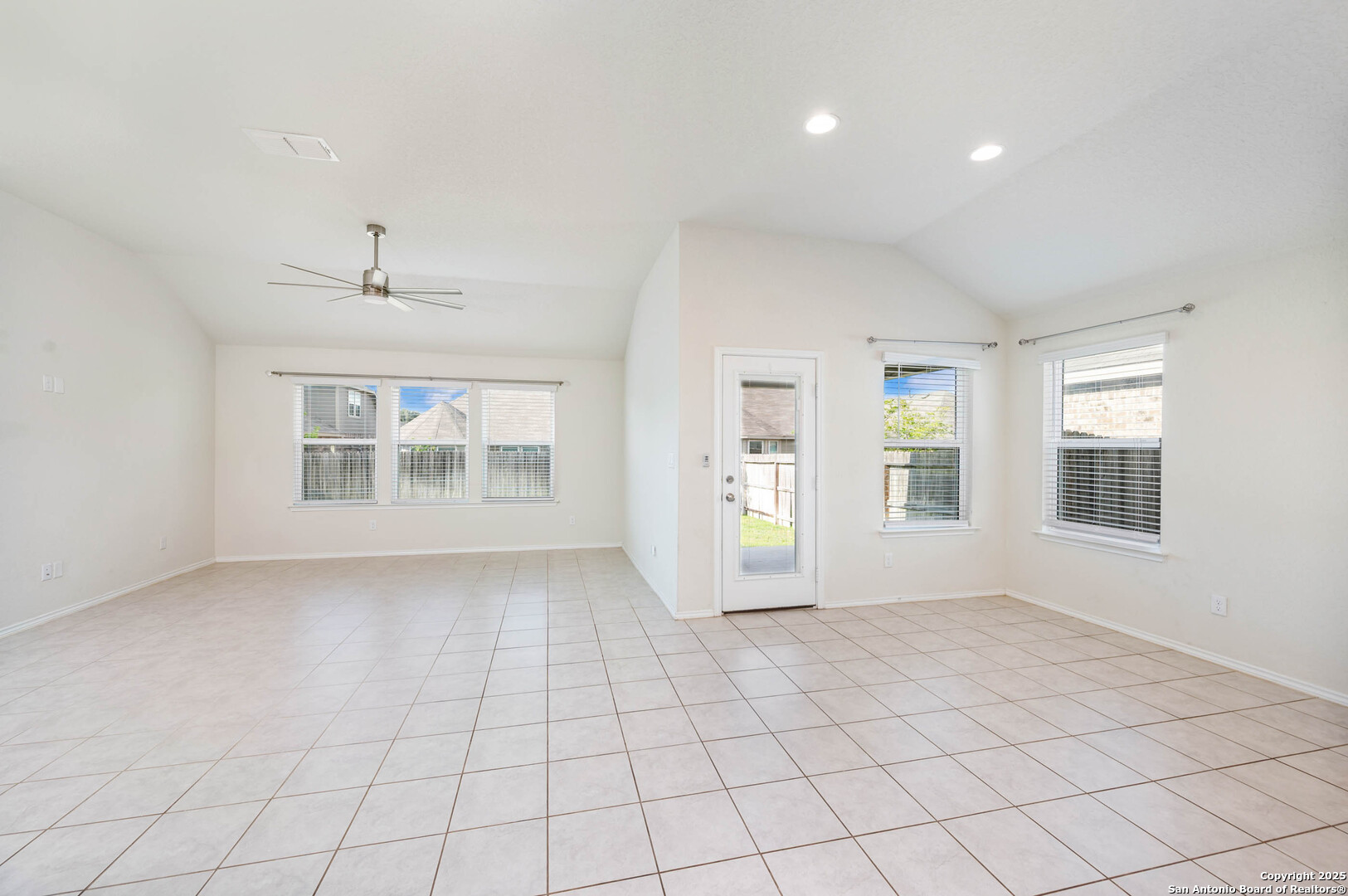 7623 Pecos Ridge