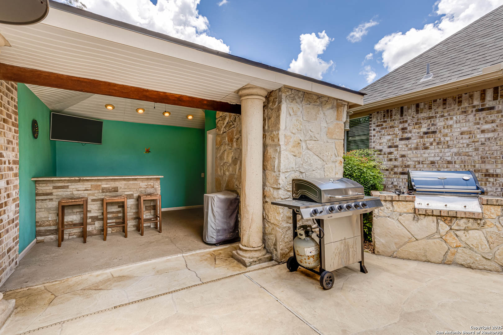 326 Cypress Trail