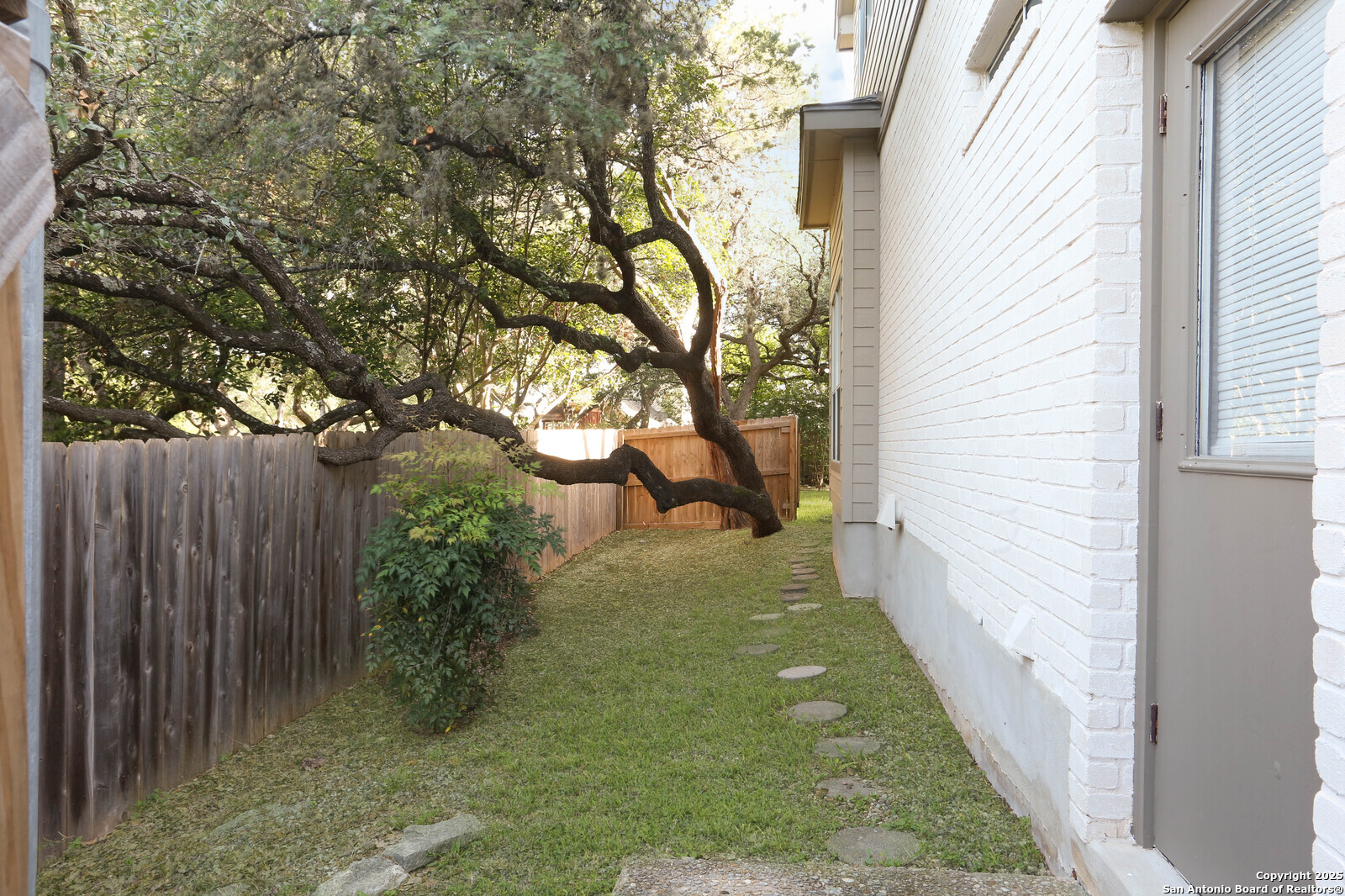 2647 Inwood Briar