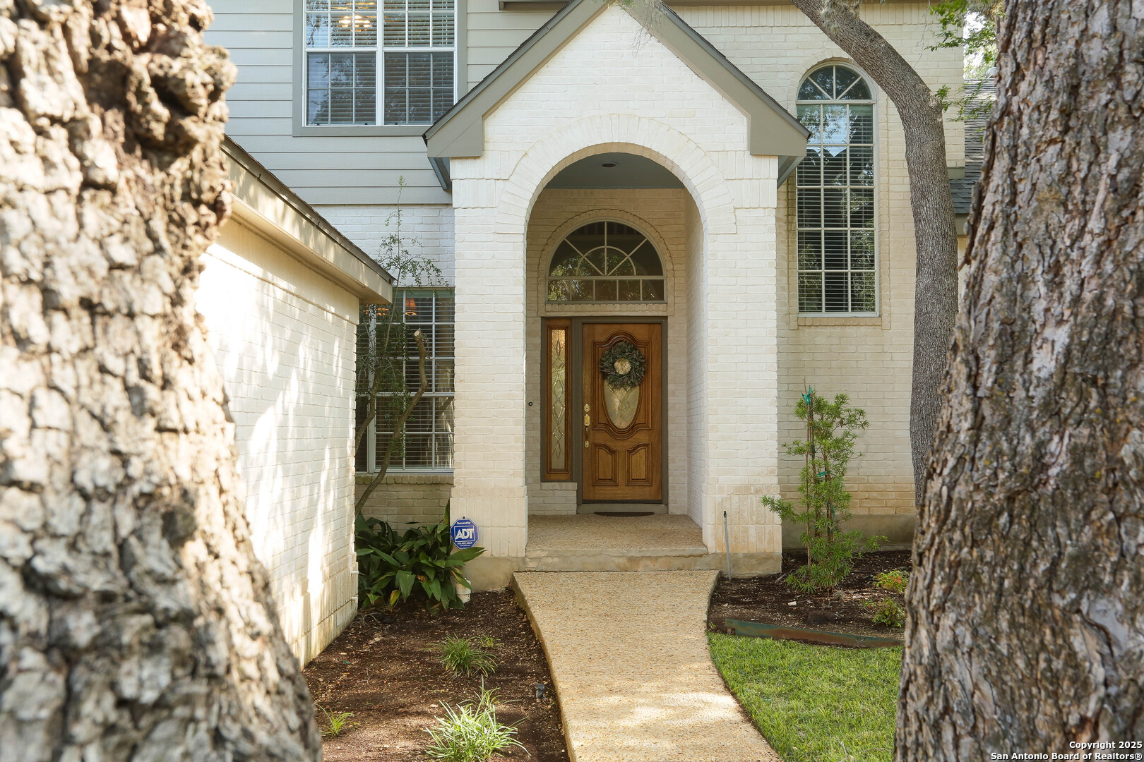 2647 Inwood Briar