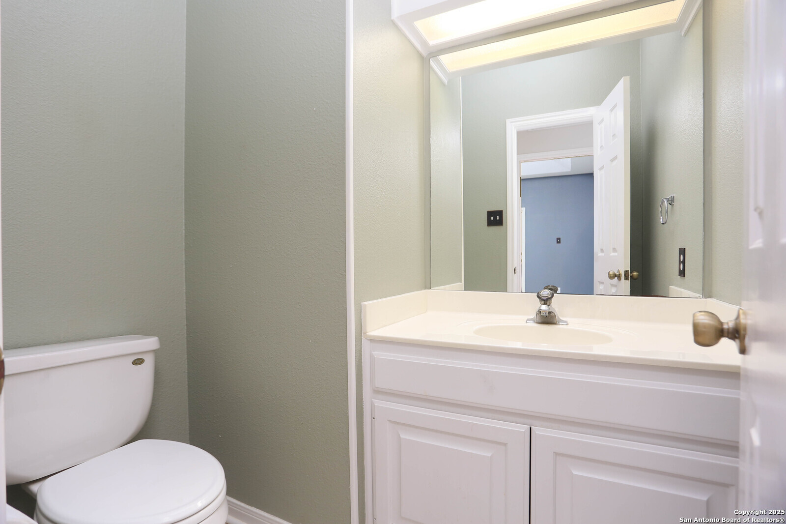 2647 Inwood Briar