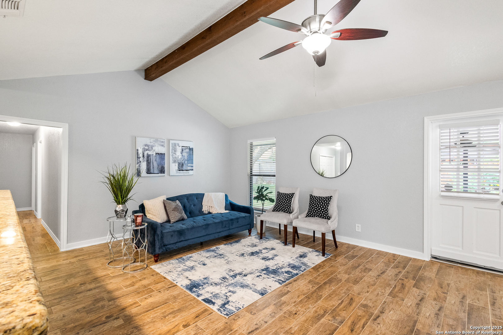 2611 Circle Tree