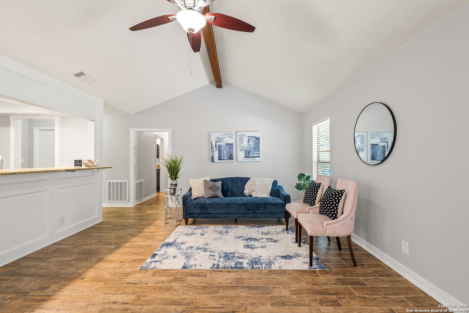 2611 Circle Tree