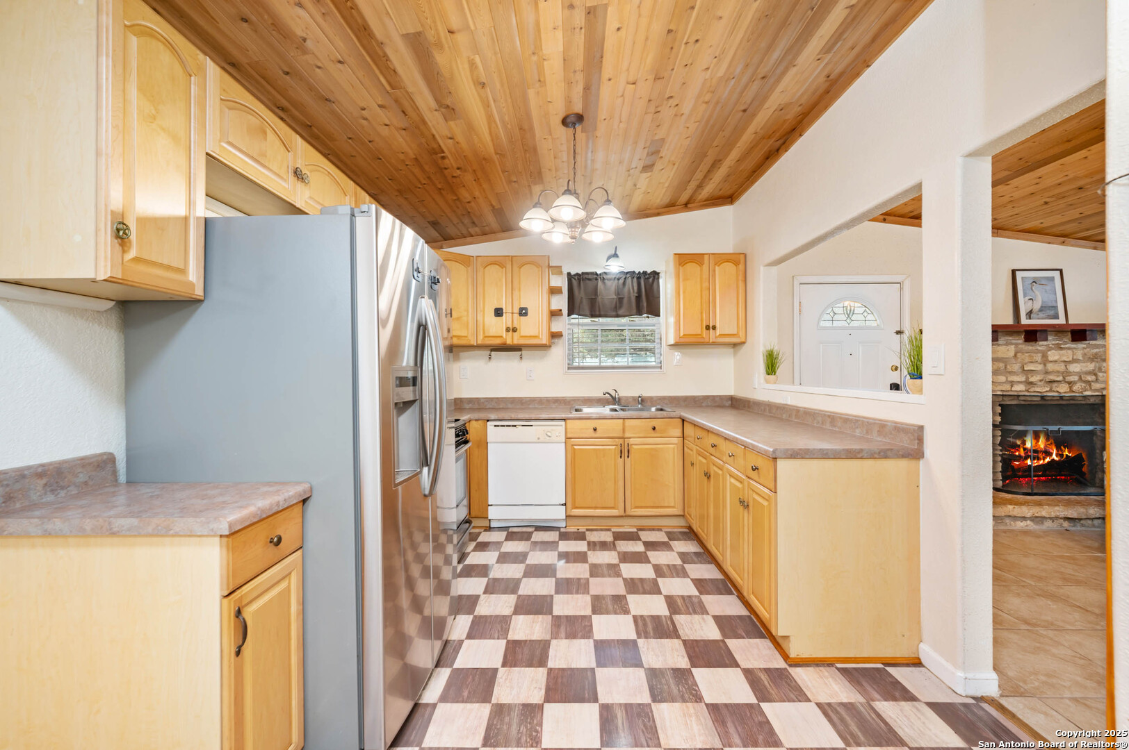8715 Buckskin Dr.