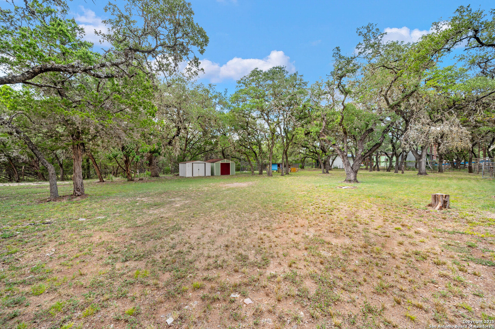 8715 Buckskin Dr.