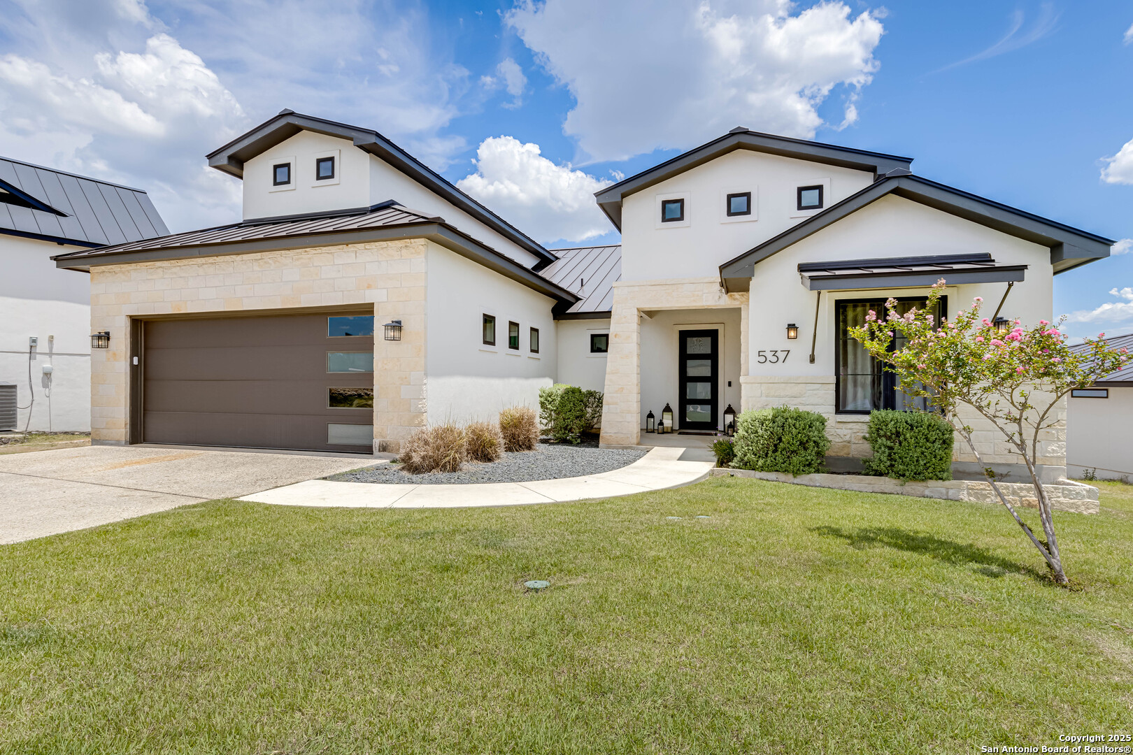 537 Preston Trail