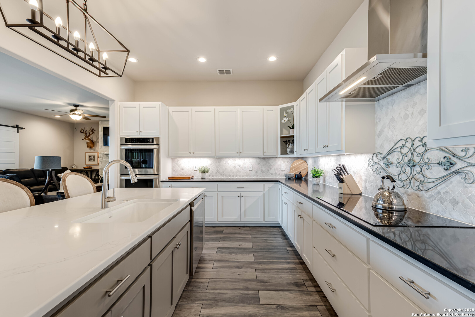 537 Preston Trail